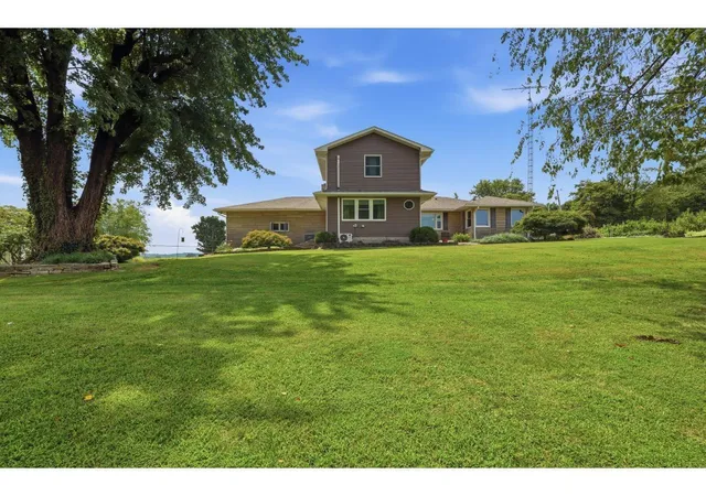 Photo 2 of Manufactured home for sale at 4921 State Rd 158, Bedford, IN 47421 | MLS# 202633304 | Listing updated on 2026-09-17