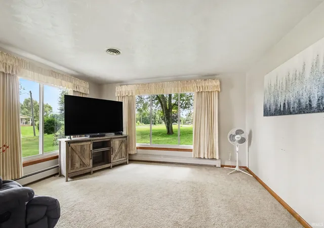 Photo 3 of Manufactured home for sale at 60325 County Rd 3, Elkhart, IN 46517 | MLS# 202633318 | Listing updated on 2026-09-11