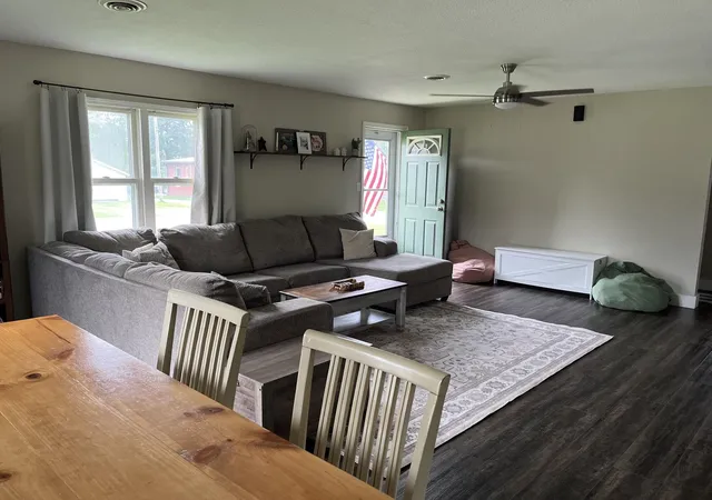 Photo 2 of Manufactured home for sale at 506 S Jackson St, South Whitley, IN 46787 | MLS# 202633331 | Listing updated on 2026-08-15