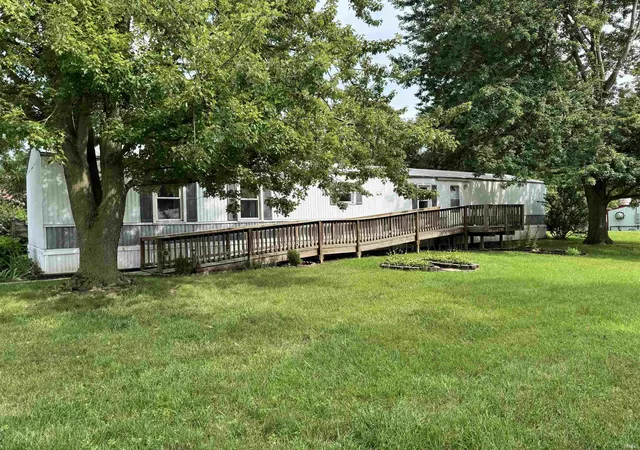 Photo 1 of Sale Pending at 402 S Higbee St, Milford, IN 46542 | MLS# 202633342 | Listing updated on 2026-09-05