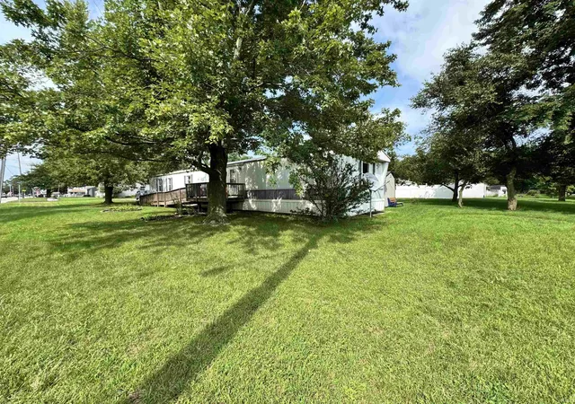 Photo 3 of Sale Pending at 402 S Higbee St, Milford, IN 46542 | MLS# 202633342 | Listing updated on 2026-09-05