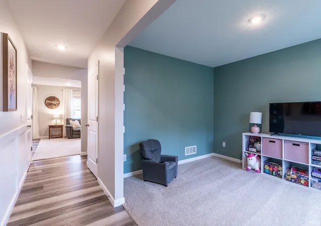 Photo 3 of Manufactured home for sale at 14341 Kidd Crk Crossover, Fort Wayne, IN 46845 | MLS# 202633346 | Listing updated on 2026-08-29
