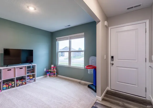 Photo 4 of Manufactured home for sale at 14341 Kidd Crk Crossover, Fort Wayne, IN 46845 | MLS# 202633346 | Listing updated on 2026-08-29