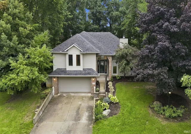 Photo 1 of Sale Pending at 335 Northwest Psge Trl, Fort Wayne, IN 46825 | MLS# 202633363 | Listing updated on 2026-08-24