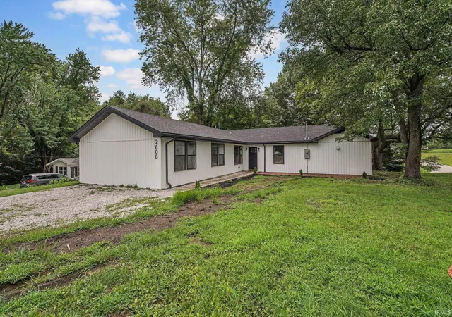 Photo 1 of Manufactured home for sale at 2600 Diefenbach Rd, Evansville, IN 47720 | MLS# 202633377 | Listing updated on 2026-08-15