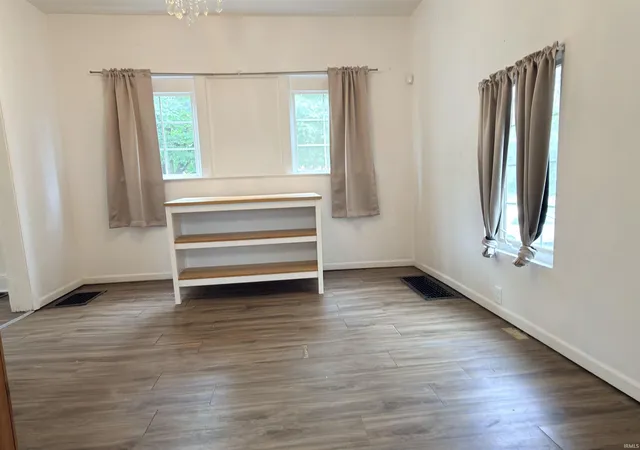 Photo 3 of Manufactured home for sale at 134 E Calvert St, South Bend, IN 46613 | MLS# 202633378 | Listing updated on 2026-08-15
