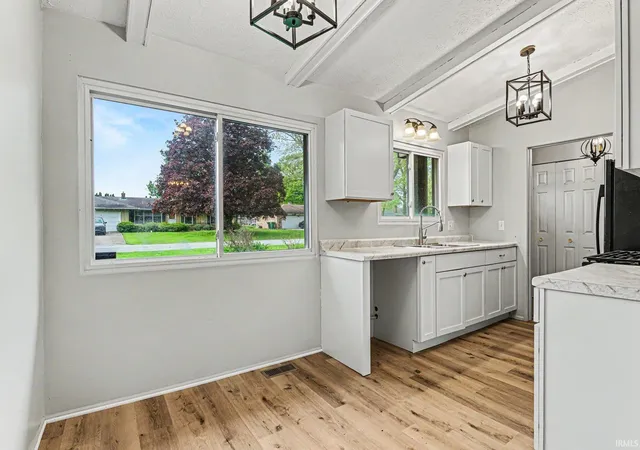 Photo 3 of Manufactured home for sale at 24403 Rolling Oaks Dr, South Bend, IN 46628 | MLS# 202633386 | Listing updated on 2026-10-19
