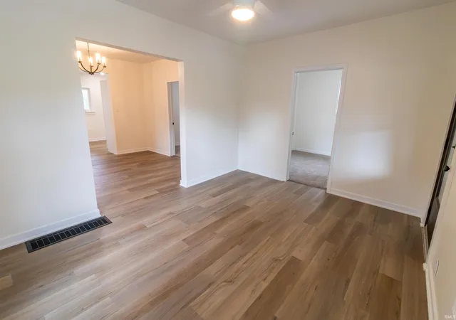 Photo 4 of Manufactured home for sale at 556 Division St, Huntington, IN 46750 | MLS# 202633400 | Listing updated on 2026-09-11