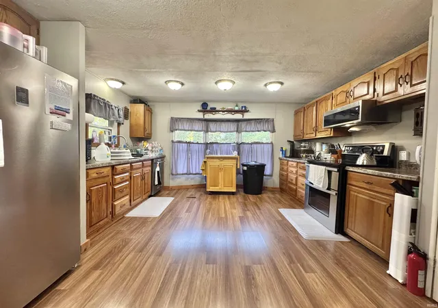Photo 3 of Manufactured home for sale at 3105 Mount Pleasant Rd, Bedford, IN 47421 | MLS# 202633404 | Listing updated on 2026-09-14