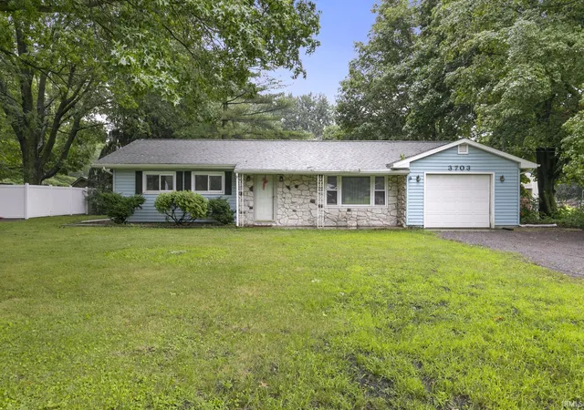 Photo 1 of Sale Pending at 3703 W Old Rd 30, Warsaw, IN 46580 | MLS# 202633407 | Listing updated on 2026-08-18