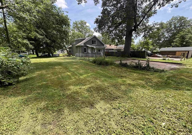 Photo 2 of Manufactured home for sale at 1321 N Brookfield St, South Bend, IN 46628 | MLS# 202633420 | Listing updated on 2026-09-04