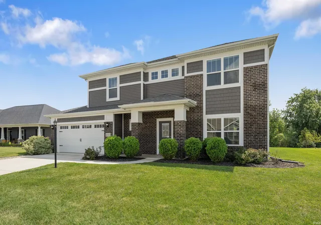 Photo 3 of Manufactured home for sale at 12563 Speranza Dr, Fort Wayne, IN 46818 | MLS# 202633429 | Listing updated on 2026-09-01