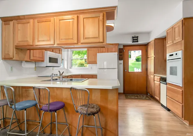 Photo 3 of Manufactured home for sale at 1314 Reiter Dr, Evansville, IN 47712 | MLS# 202633430 | Listing updated on 2026-09-01