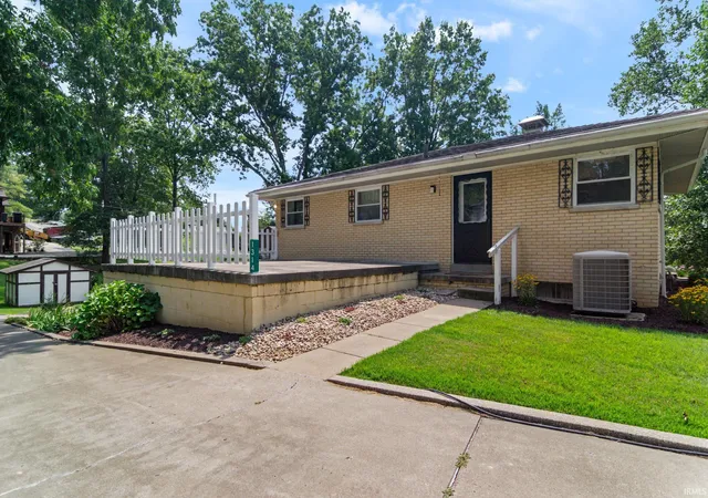 Photo 43 of Manufactured home for sale at 1314 Reiter Dr, Evansville, IN 47712 | MLS# 202633430 | Listing updated on 2026-09-01