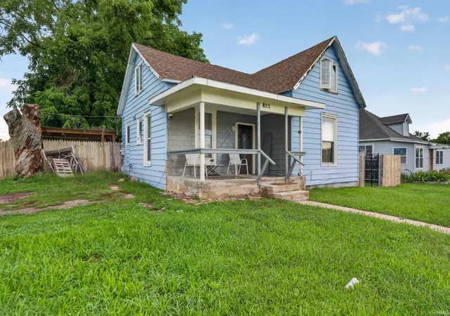Photo 2 of Manufactured home for sale at 885 S Cicott St, Logansport, IN 46947 | MLS# 202633441 | Listing updated on 2026-08-17