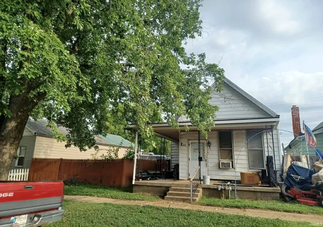 Photo 1 of Manufactured home for sale at 22 E Eichel Ave, Evansville, IN 47711 | MLS# 202633444 | Listing updated on 2026-09-03