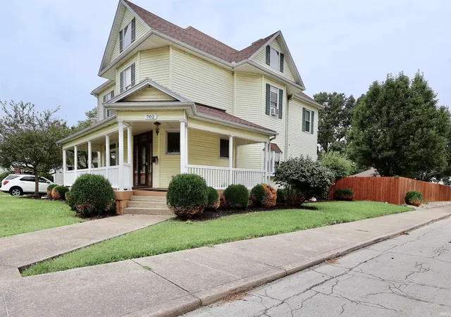 Photo 3 of Manufactured home for sale at 702 W Hickory St, Union City, IN 47390 | MLS# 202633454 | Listing updated on 2026-08-25