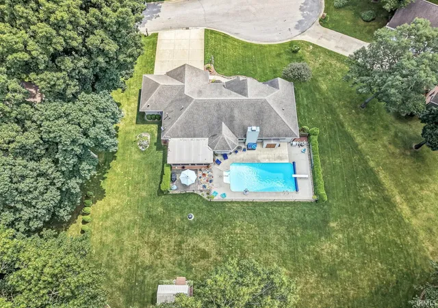 Photo 3 of Sale Pending at 53143 Trinity Ct, Elkhart, IN 46514 | MLS# 202633474 | Listing updated on 2026-08-28