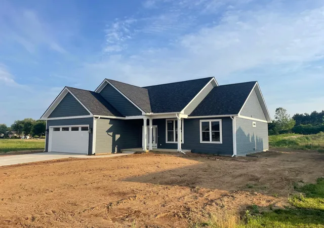 Photo 3 of Manufactured home for sale at 390 E Country Ln, Shipshewana, IN 46565 | MLS# 202633485 | Listing updated on 2026-10-02