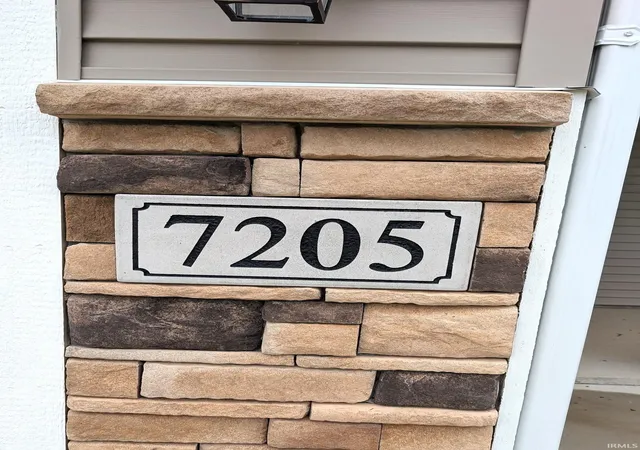 Photo 2 of Manufactured home for sale at 7205 Starks Blvd, Fort Wayne, IN 46816 | MLS# 202633498 | Listing updated on 2026-09-26