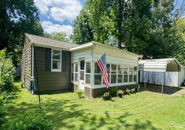 Photo 1 of Sale Pending at 2701 S Englewood Ave, Evansville, IN 47714 | MLS# 202633500 | Listing updated on 2026-09-03