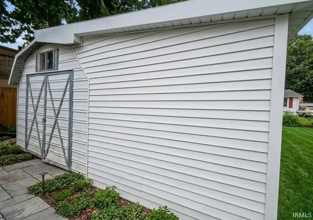 Photo 23 of Sale Pending at 2701 S Englewood Ave, Evansville, IN 47714 | MLS# 202633500 | Listing updated on 2026-09-03