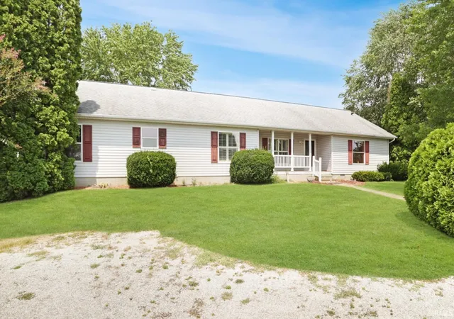 Photo 1 of Manufactured home for sale at 5091 Hausmann Rd, Mount Vernon, IN 47620 | MLS# 202633507 | Listing updated on 2026-09-15