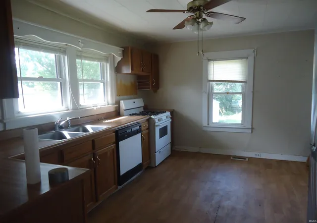 Photo 3 of Manufactured home for sale at 1813 11th Street, Bedford, IN 47421 | MLS# 202633523 | Listing updated on 2026-09-01