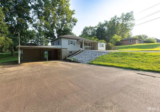 Photo 2 of Manufactured home for sale at 520 Center St, Rockport, IN 47635 | MLS# 202633527 | Listing updated on 2026-09-03