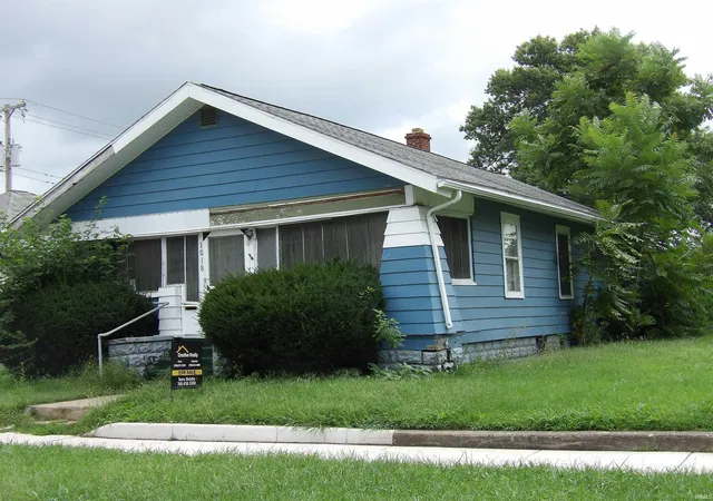Photo 2 of Sale Pending at 1018 S Jay St, Kokomo, IN 46902 | MLS# 202633530 | Listing updated on 2026-09-10