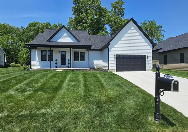 Photo 1 of Manufactured home for sale at 829 Spyglass Hl Dr, Bedford, IN 47421 | MLS# 202633535 | Listing updated on 2026-09-01