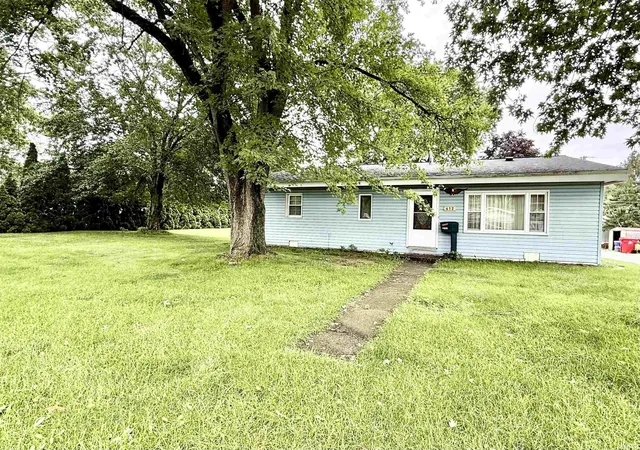 Photo 1 of Manufactured home for sale at 612 S West St, Winamac, IN 46996 | MLS# 202633541 | Listing updated on 2026-08-19
