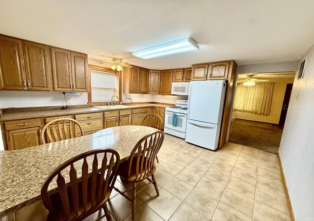Photo 2 of Manufactured home for sale at 612 S West St, Winamac, IN 46996 | MLS# 202633541 | Listing updated on 2026-08-19