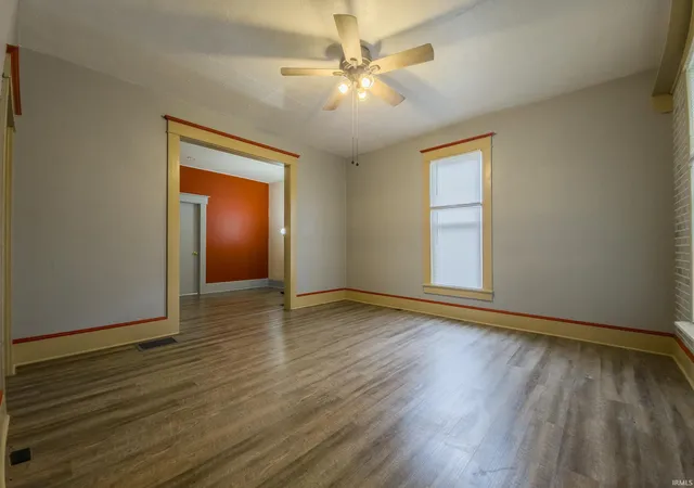 Photo 2 of Sale Pending at 524 W 6th Street, Mount Carmel, IL 62863 | MLS# 202633545 | Listing updated on 2026-08-20