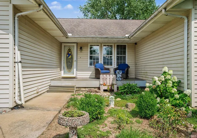 Photo 2 of Sale Pending at 54672 Harmony Ln, Elkhart, IN 46514 | MLS# 202633552 | Listing updated on 2026-08-18