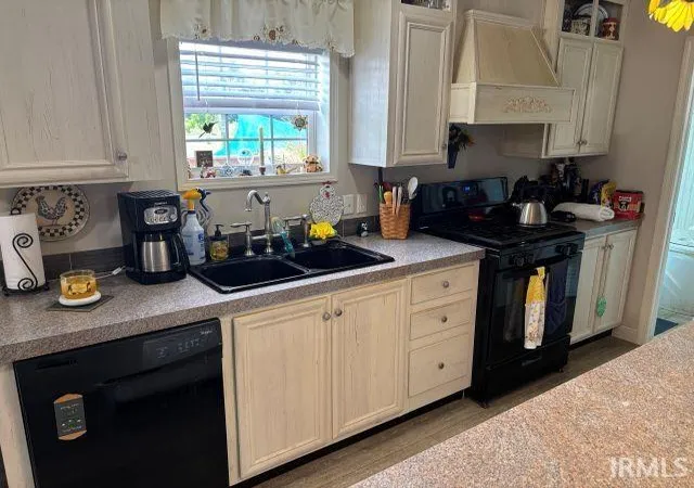 Photo 2 of Sale Pending at 7571 W County Rd 300 N, Richland, IN 47634 | MLS# 202633562 | Listing updated on 2026-08-24