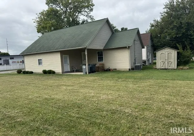Photo 4 of Sale Pending at 613-617 W Maryland St, Evansville, IN 47710 | MLS# 202633564 | Listing updated on 2026-09-14