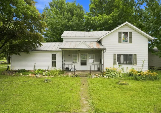 Manufactured home for sale at 3950 S 800 West, Hudson, IN 46747 | MLS# 202633569