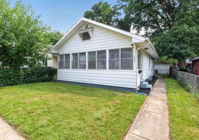 Photo 2 of Manufactured home for sale at 1338 Obrien St, South Bend, IN 46628 | MLS# 202633571 | Listing updated on 2026-09-04