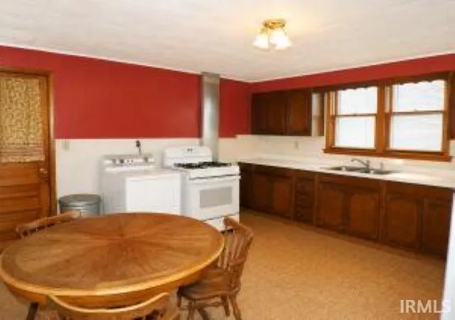 Photo 3 of Manufactured home for sale at 766 W Park Rd, Monon, IN 47959 | MLS# 202633595 | Listing updated on 2026-09-21