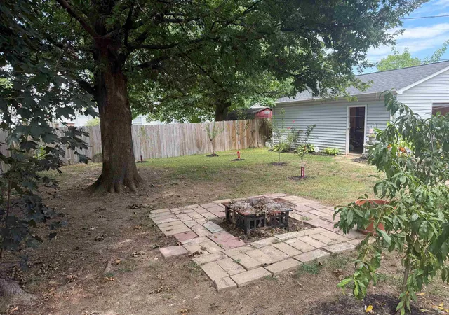 Photo 3 of Manufactured home for sale at 509 Colonial Ave, Evansville, IN 47710 | MLS# 202633610 | Listing updated on 2026-10-07