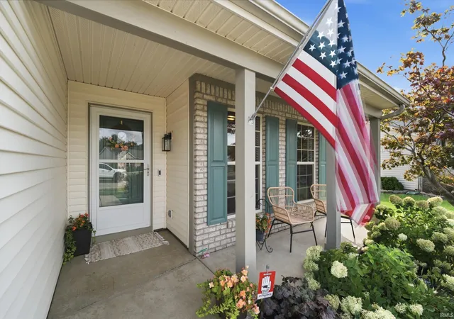 Photo 3 of Sale Pending at 1713 Waverly Dr, Lafayette, IN 47909 | MLS# 202633617 | Listing updated on 2026-09-01