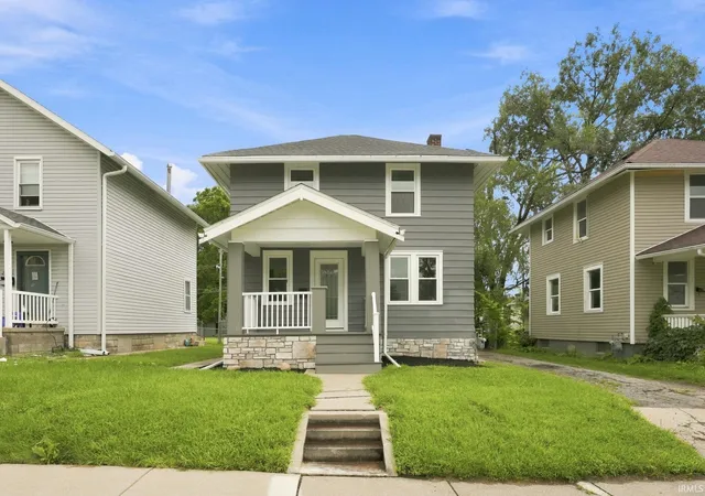Photo 1 of Sale Pending at 2921 Holton Ave, Fort Wayne, IN 46806 | MLS# 202633623 | Listing updated on 2026-09-14
