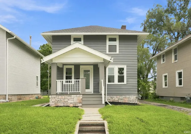 Photo 2 of Sale Pending at 2921 Holton Ave, Fort Wayne, IN 46806 | MLS# 202633623 | Listing updated on 2026-09-14