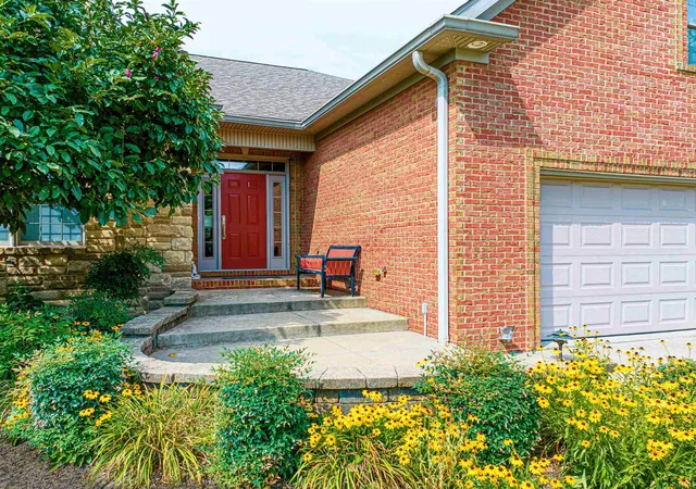 Photo 4 of Sale Pending at 2101 Championship Dr, Evansville, IN 47725 | MLS# 202633631 | Listing updated on 2026-08-26