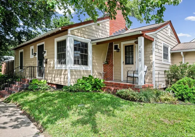 Photo 3 of Sale Pending at 1610 King St, Lafayette, IN 47905 | MLS# 202633633 | Listing updated on 2026-08-21