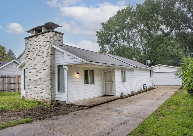 Photo 1 of Manufactured home for sale at 55452 Mayflower, South Bend, IN 46628 | MLS# 202633636 | Listing updated on 2026-09-14