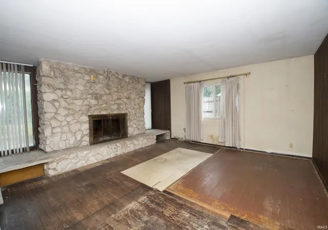 Photo 4 of Sale Pending at 55452 Mayflower, South Bend, IN 46628 | MLS# 202633636 | Listing updated on 2026-10-23