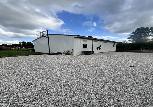 Photo 4 of Manufactured home for sale at 5385 W Prowsville Ridge Rd, Campbellsburg, IN 47108 | MLS# 202633645 | Listing updated on 2026-08-20