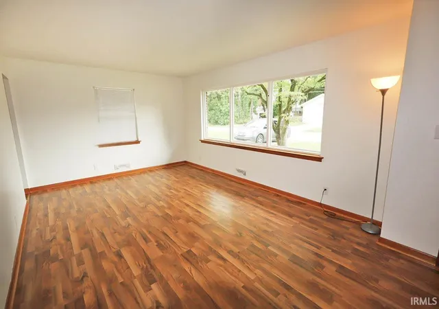 Photo 3 of Manufactured home for sale at 2306 E Florida St, Evansville, IN 47711 | MLS# 202633660 | Listing updated on 2026-09-15